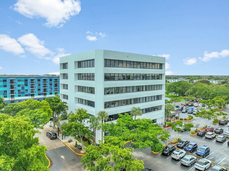 More Photos Of 2328 10th Ave N, Lake Worth Office For Lease
