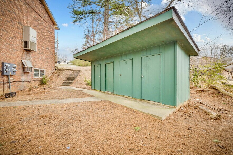 More Photos Of 908 Chadwick Dr, Kingsport Apartments For Sale