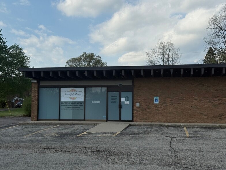 More Photos Of 3880-3888 Dayton-Xenia Rd, Dayton Storefront For Lease