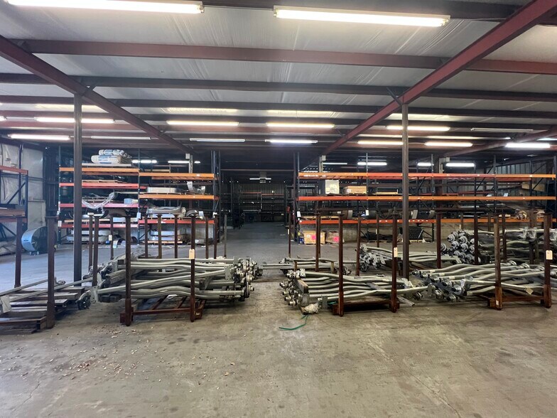 More Photos Of 10806 FM 620 N, Austin Manufacturing For Lease