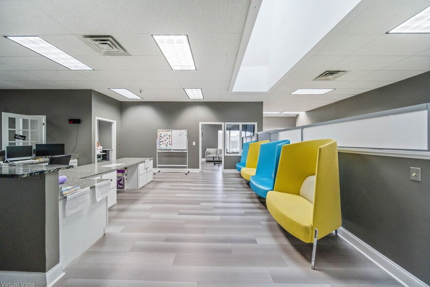 More Photos Of 1851 Douglas Rd, Montgomery Medical For Sale