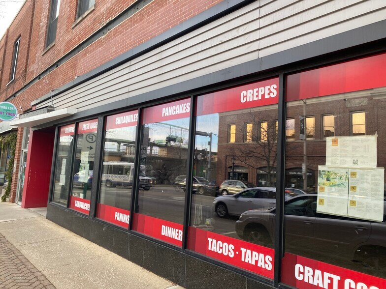 More Photos Of 101-107 N Oak Park Ave, Oak Park General Retail For Lease