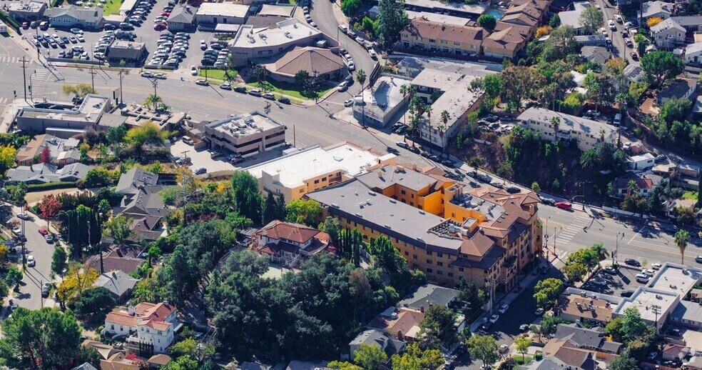 More Photos Of 2455 Colorado Blvd, Los Angeles Apartments For Lease