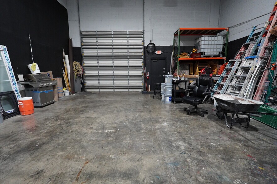 More Photos Of 20841 Johnson St, Pembroke Pines Warehouse For Sale