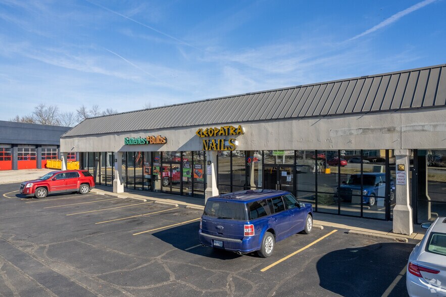 More Photos Of 9804-9814 Colerain Ave, Cincinnati Unknown For Lease