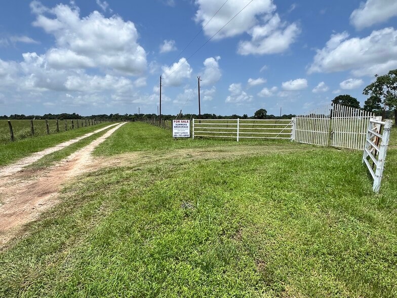 More Photos Of 20573 Fontenot Ln, Hempstead Land For Sale