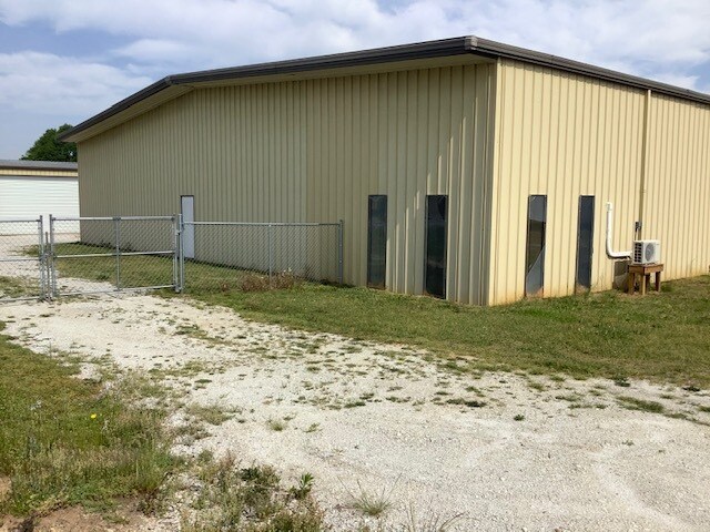 Primary Photo Of 15924 Highway 17, Martin Warehouse For Lease