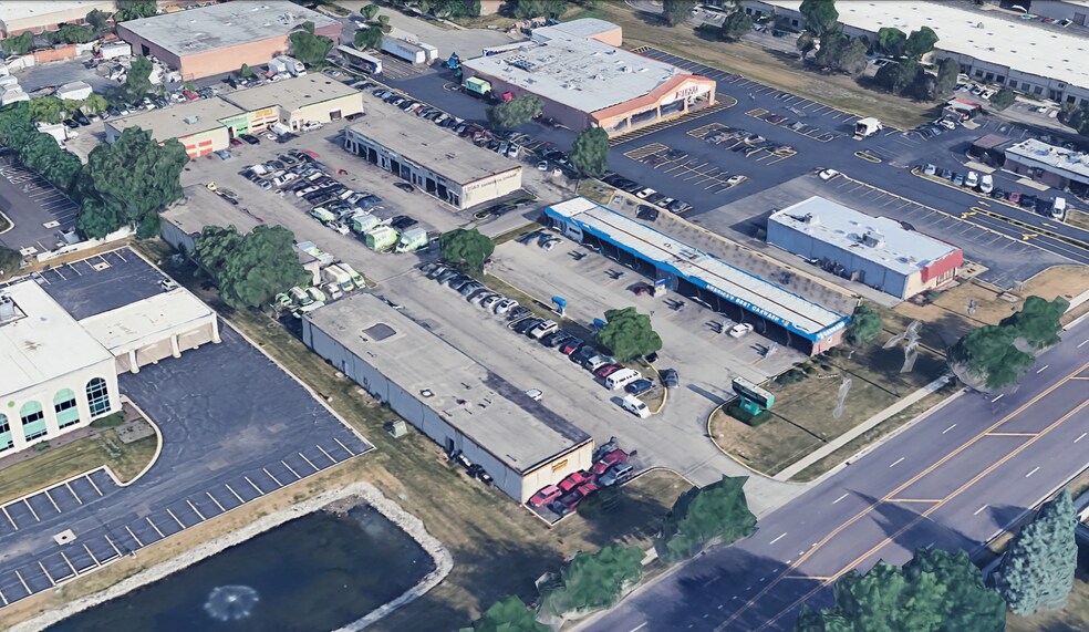 Primary Photo Of 2076-2094 S Elmhurst Rd, Mount Prospect General Retail For Sale