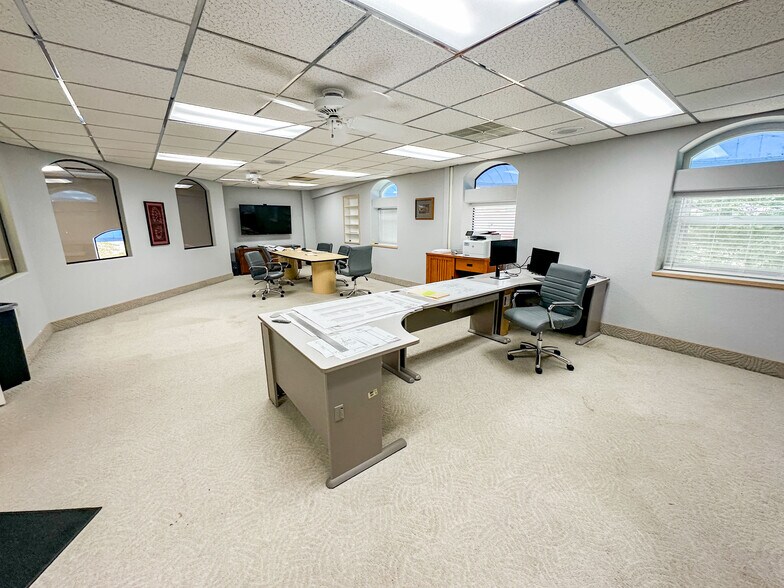 More Photos Of 6172 Meister Way, Anderson Industrial For Sale