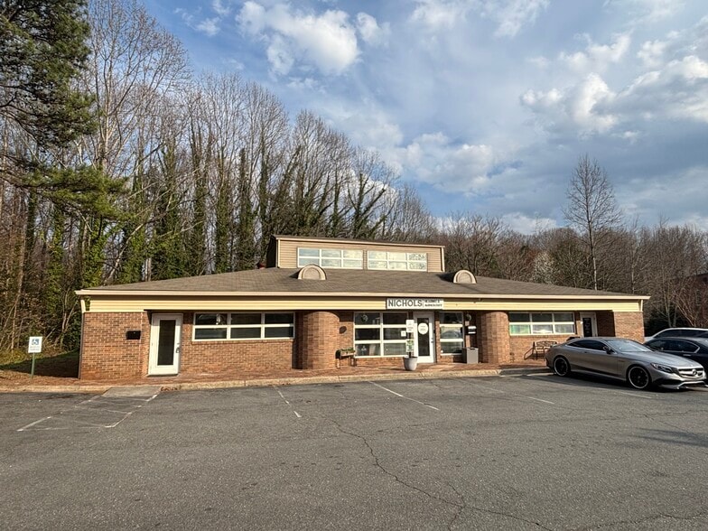 Primary Photo Of 3640 Westgate Center Cir, Winston-Salem Office For Lease