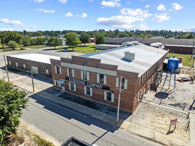 Primary Photo Of 122 E Laurel St, Mullins Industrial For Sale