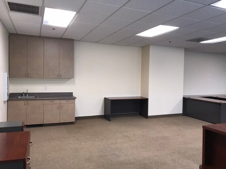 More Photos Of 2051 Junction Ave, San Jose Medical For Lease