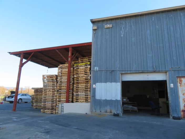 More Photos Of 880 W Beach Rd, Watsonville Warehouse For Sale