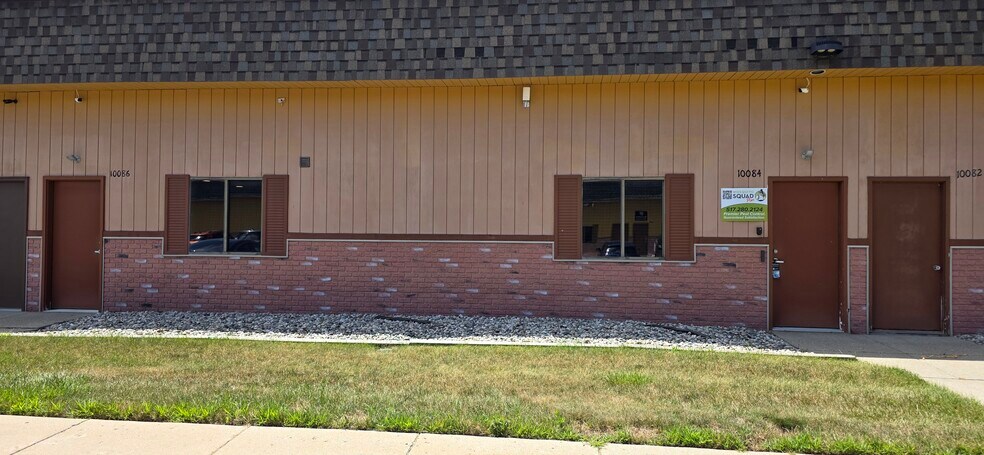 More Photos Of 10072-10094 Colonial Industrial Dr, South Lyon Manufacturing For Lease