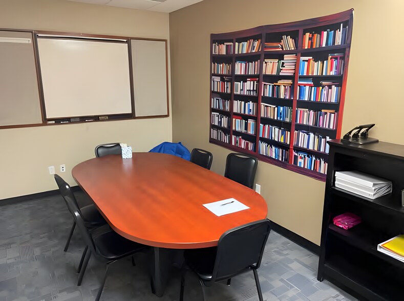 More Photos Of 901 Cypress Creek Rd, Cedar Park Medical For Sale