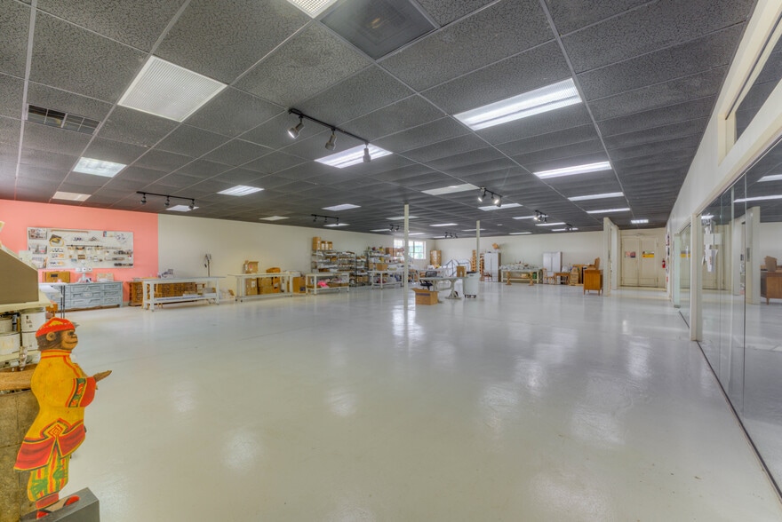 More Photos Of 478 N Hollywood St, Memphis Flex For Lease