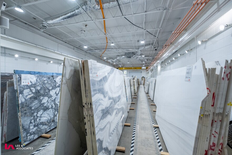 More Photos Of 729-743 Lambert Dr NE, Atlanta Light Distribution For Sale