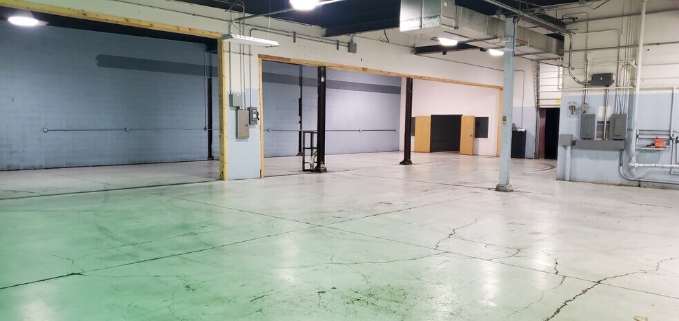 More Photos Of 60-76 Robinson St, Pottstown Warehouse For Lease