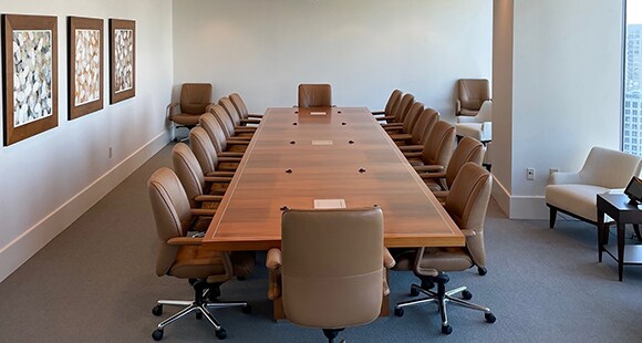 More Photos Of 3344 Peachtree Rd NE, Atlanta Office For Lease