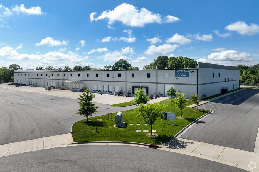 More Photos Of 2675 Annapolis Dr, Winston-Salem Distribution For Lease