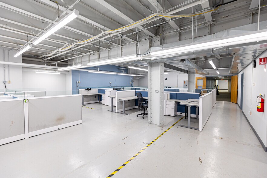 More Photos Of 4925 Harrison St, Pittsburgh Warehouse For Sale