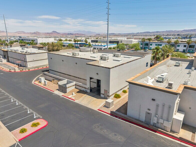 More Photos Of 159 N Gibson Rd, Henderson Warehouse For Sale
