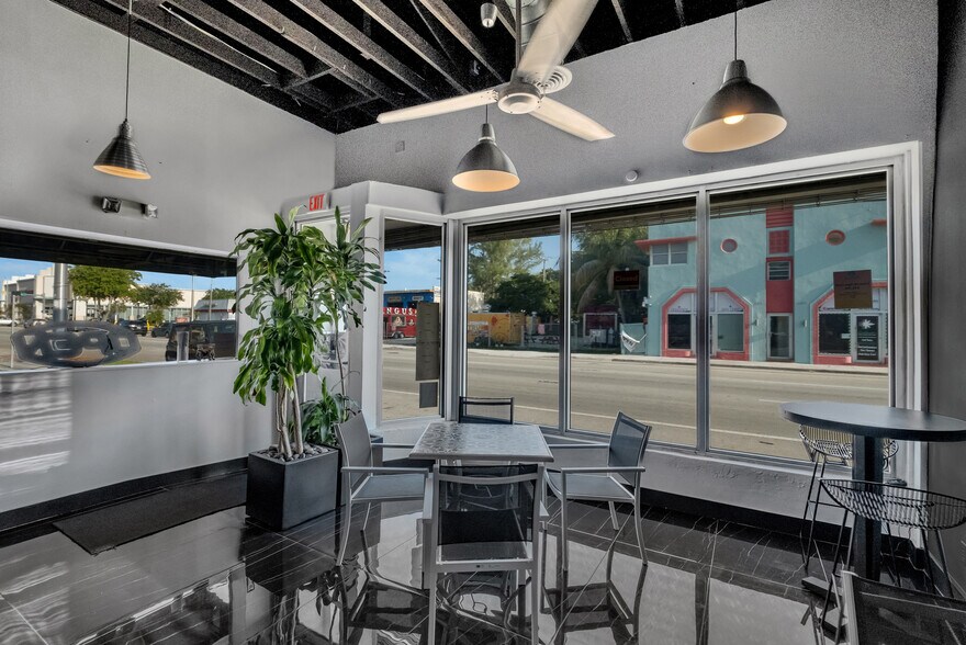 More Photos Of 646 Ne 79th St, Miami Restaurant For Sale