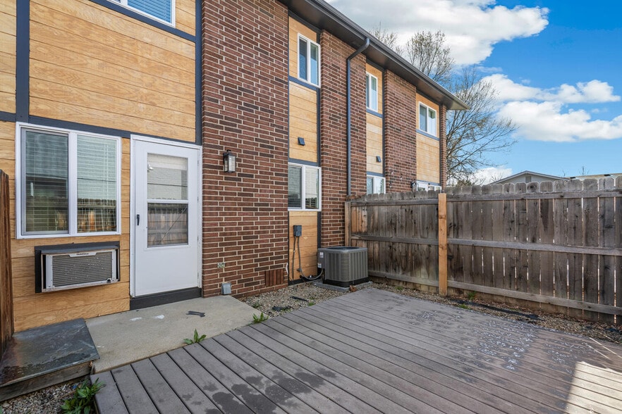 More Photos Of 3035 17th Ave, Longmont Apartments For Sale