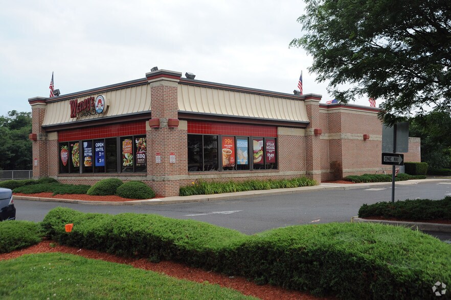 More Photos Of 2465 S Broad St, Hamilton Unknown For Lease