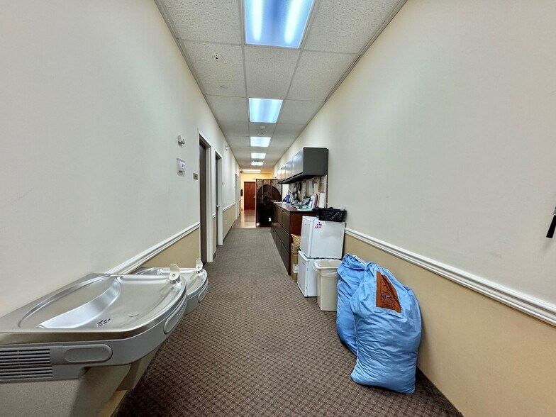 More Photos Of 191 Herricks Rd, New Hyde Park Medical For Sale