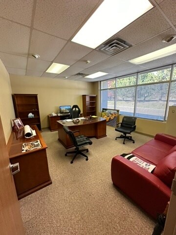 More Photos Of 4700 W 60th Ave, Arvada Light Manufacturing For Sale