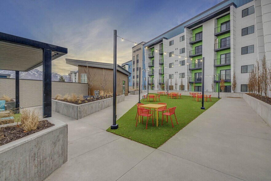 More Photos Of 447 W 4800 S, Murray Apartments For Lease