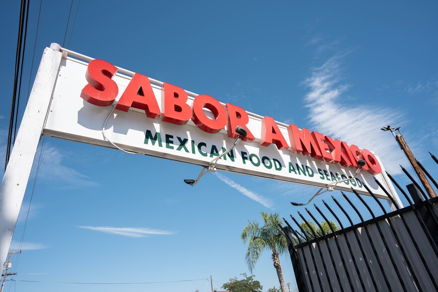 More Photos Of 2112 E California Ave, Bakersfield Restaurant For Sale