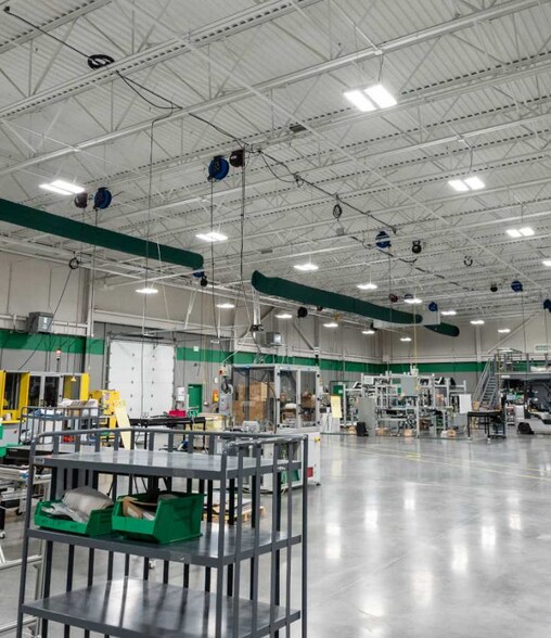 More Photos Of 301 S Main St, Salisbury Light Manufacturing For Lease
