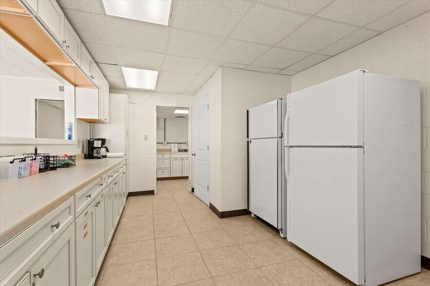 More Photos Of 1911 34th St, Lubbock Specialty For Sale