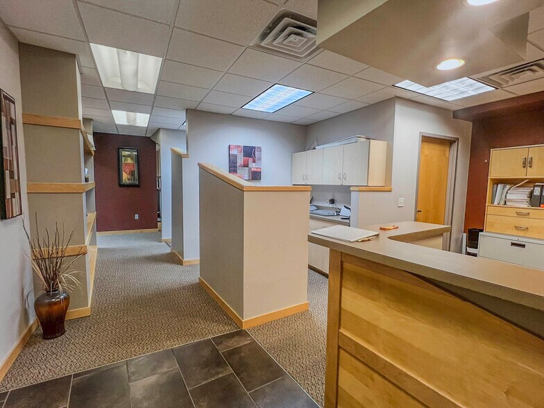 More Photos Of 323 W Drake Rd, Fort Collins Office For Sale