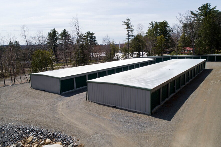 More Photos Of 36 and 38 Summer St, Oakland Self Storage For Sale