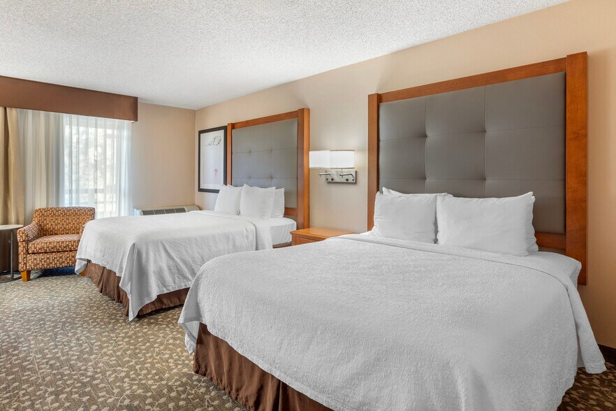 More Photos Of , Oak Harbor Hospitality For Sale
