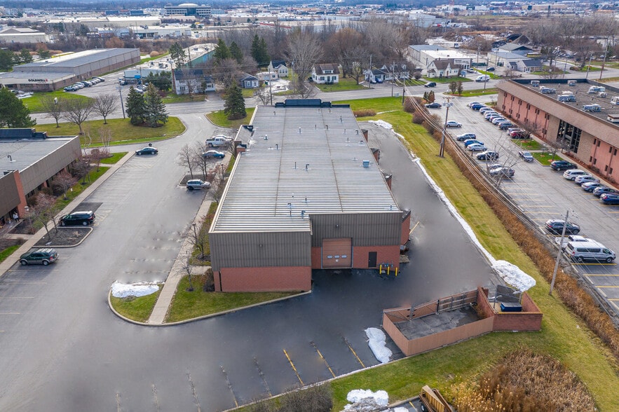 More Photos Of 2100 Brighton Henrietta Town Line Rd, Rochester Office For Lease