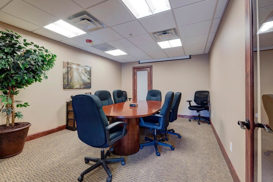 More Photos Of 103 4th St, Castle Rock Office For Sale