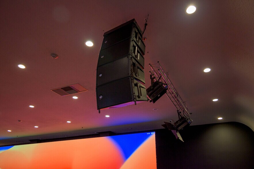 More Photos Of 341 Long Island Ave, Holtsville Religious Facility For Lease