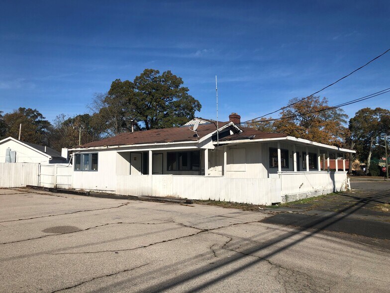 More Photos Of 520 Saluda St, Rock Hill General Retail For Sale