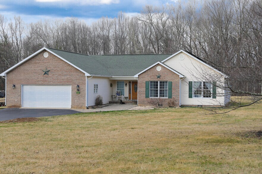 More Photos Of 232 Mine Branch Rd, Crimora Specialty For Sale