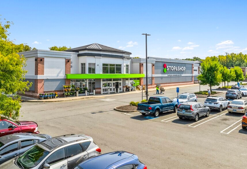 Primary Photo Of 54 Hazard Ave, Enfield Unknown For Sale