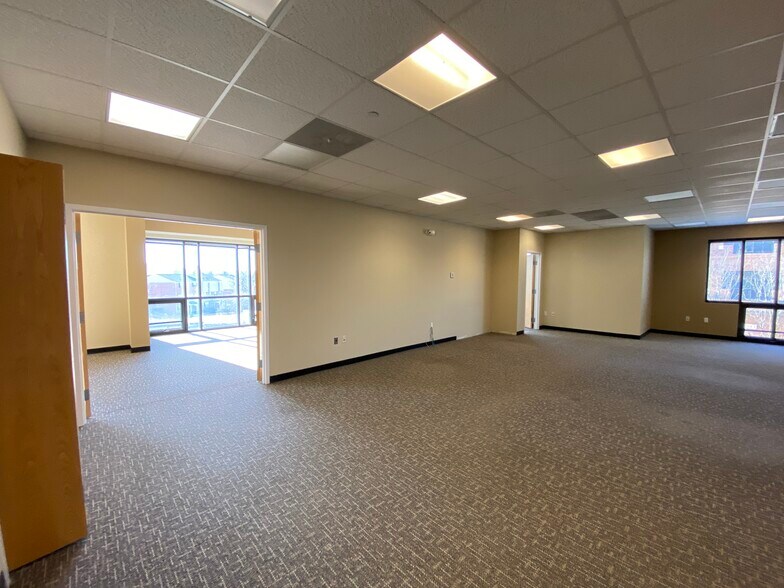 More Photos Of 943 Glenwood Station Ln, Charlottesville Medical For Lease