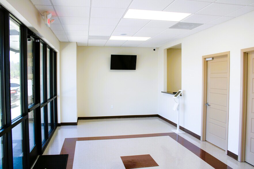 More Photos Of 2151 Homer Rd, Commerce Medical For Lease