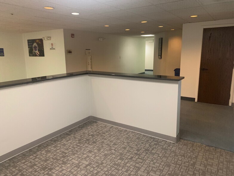 More Photos Of 600 Woodbridge St, Detroit Office For Lease
