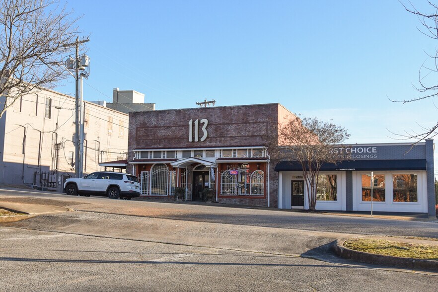 More Photos Of 113 Grant St SE, Decatur Restaurant For Lease