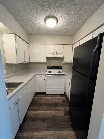 More Photos Of 511 Blake St, Texarkana Apartments For Sale