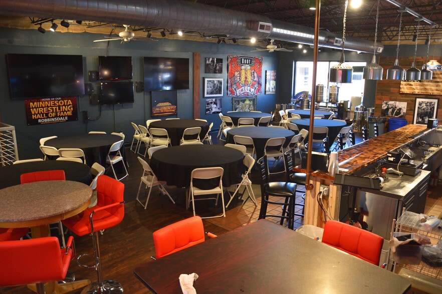 More Photos Of 4165 W Broadway Ave, Robbinsdale Restaurant For Sale